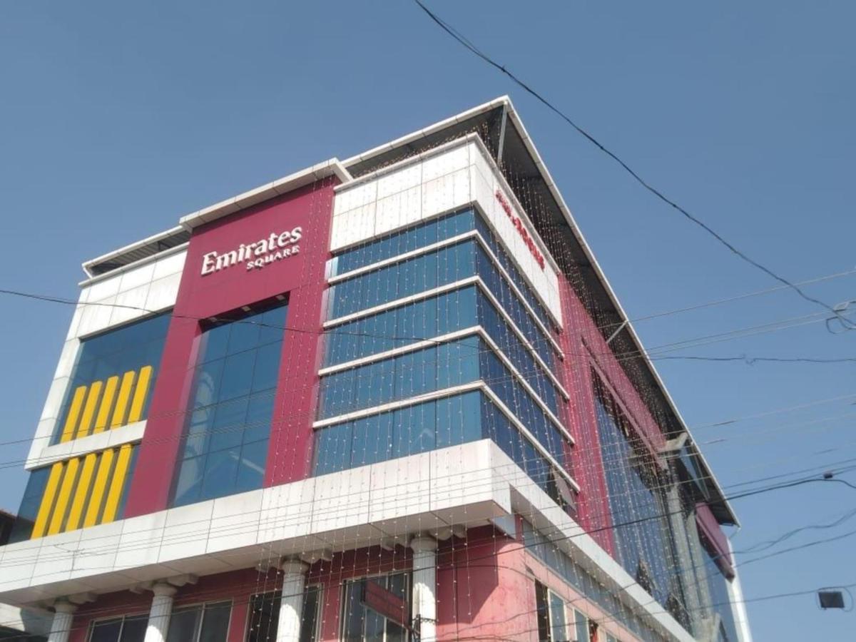 Emirates Residency Hotel Pudunagaram Exterior photo